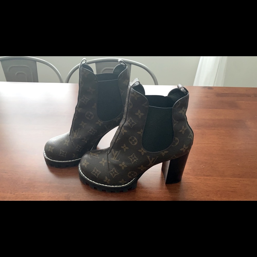 Authentic Louis Vuitton Monogram Boots